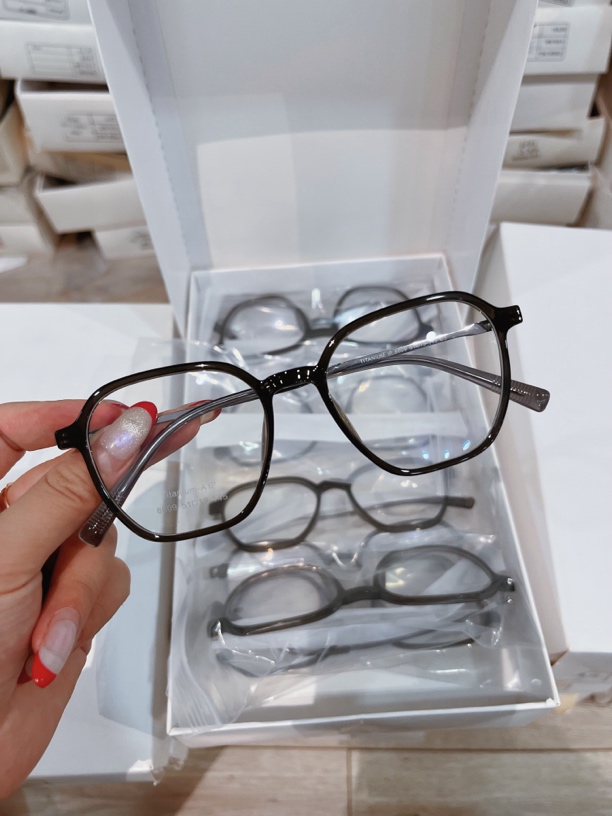 品质超轻钛时尚网红眼镜架