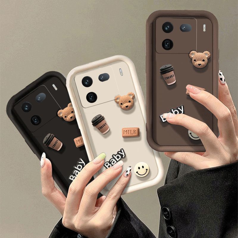 vivo iQOO12手机时尚咖色立体小熊男女款全包摄像头磨砂防摔软壳