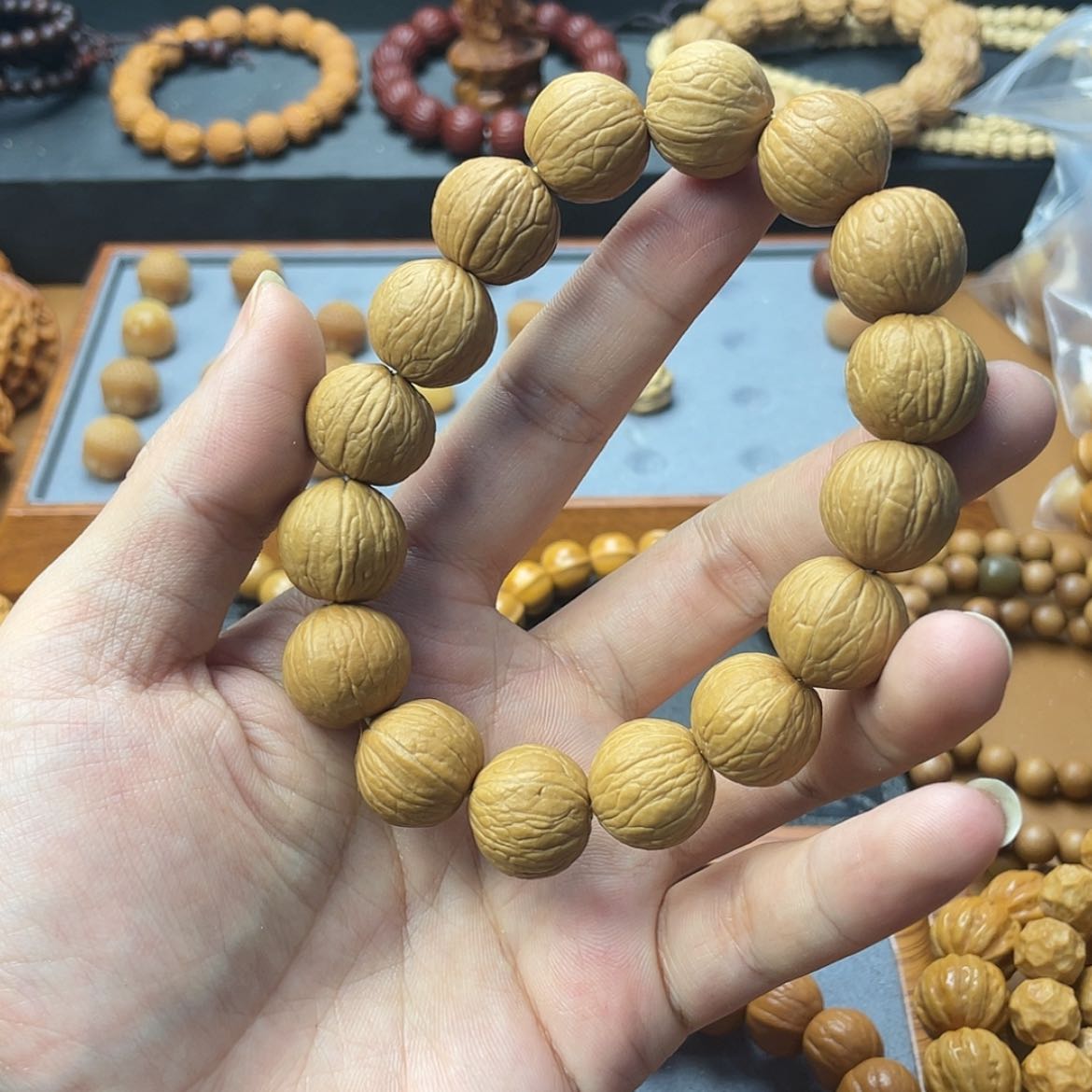 【闪购商品】聚宝盆核雕昏***边