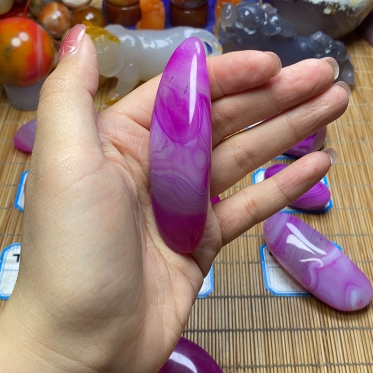 【闪购商品】玛瑙手饰未镶嵌坚****芳