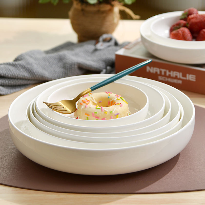 家用创意日式窝盘大号圆形菜盘子骨瓷实用菜盘子加深汤盘沙拉盘