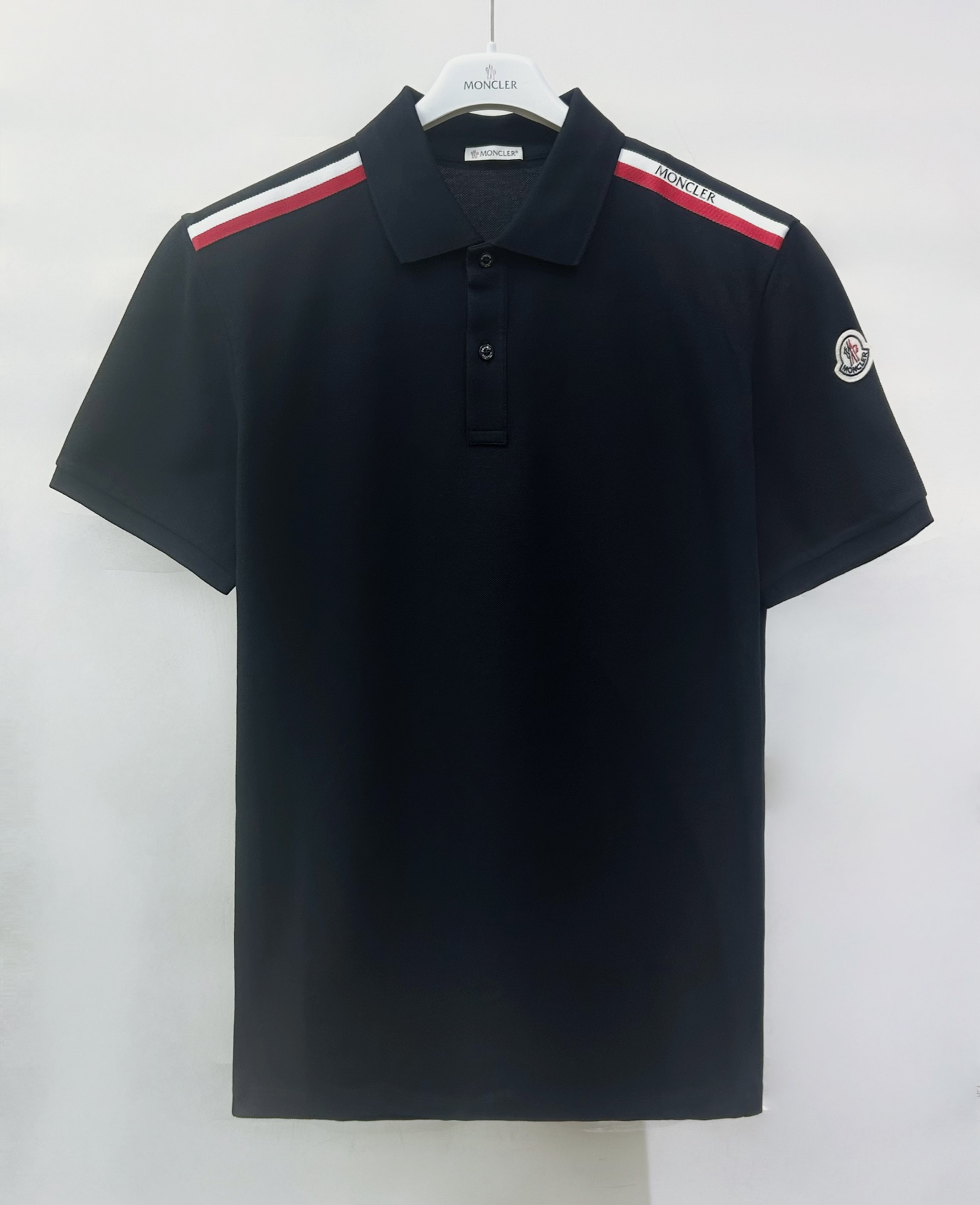 全新未使用 MONCLER M  Moncler24手臂彩条男Polo短袖T恤8A00020