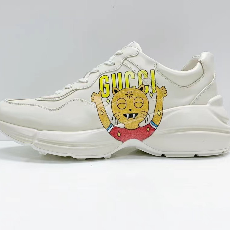 全新未使用 GUCCI/古驰 M 春夏猫咪字母印花运动鞋 老爹鞋699293