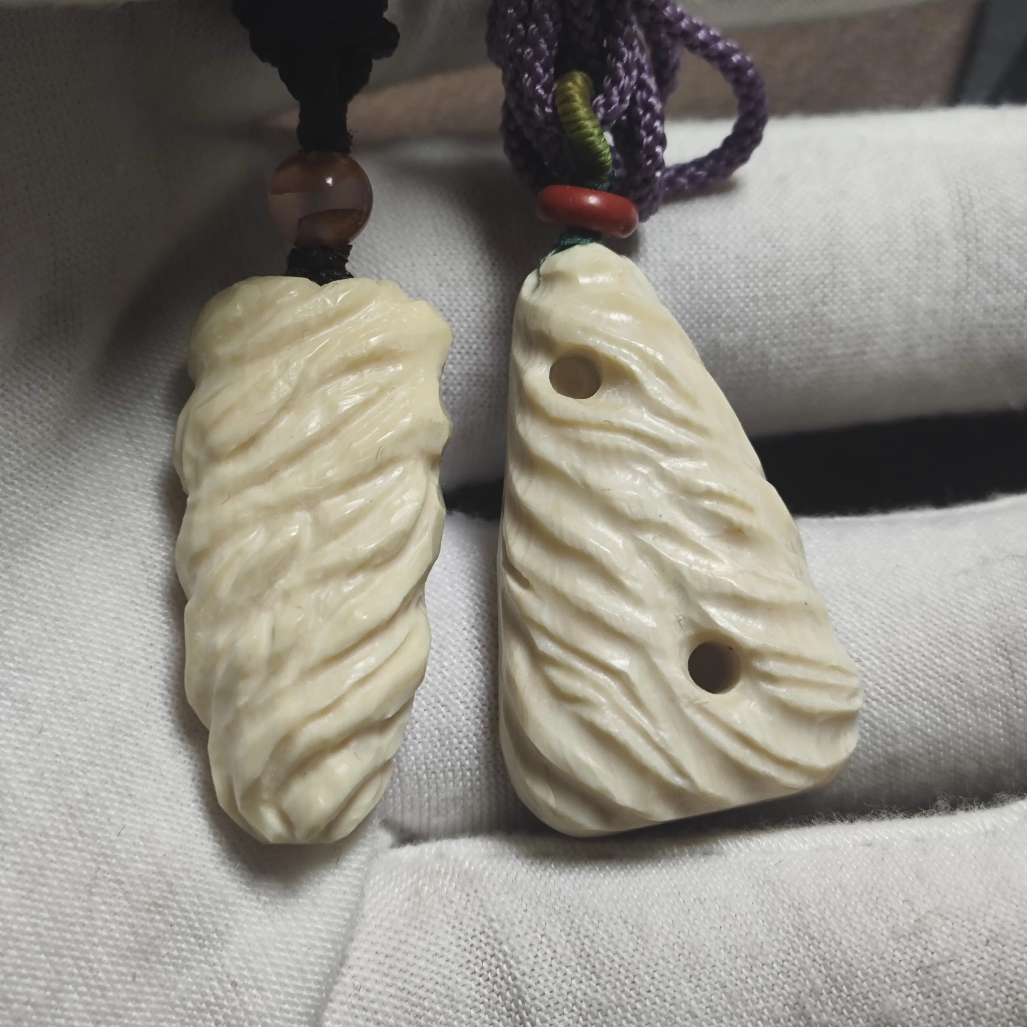 天然猛犸象牙吊坠一对   情侣款