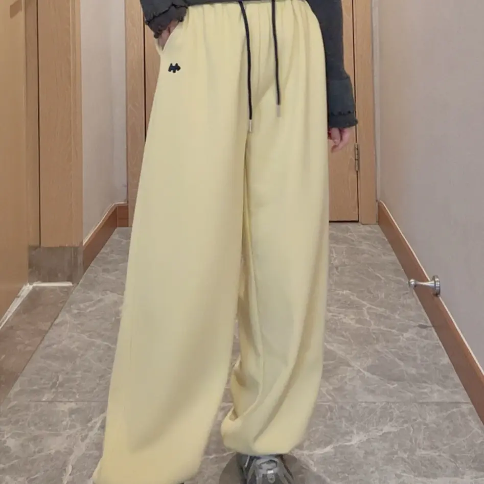 25355冬季新款小狗刺绣高腰直筒抽绳显瘦女士运动卫裤