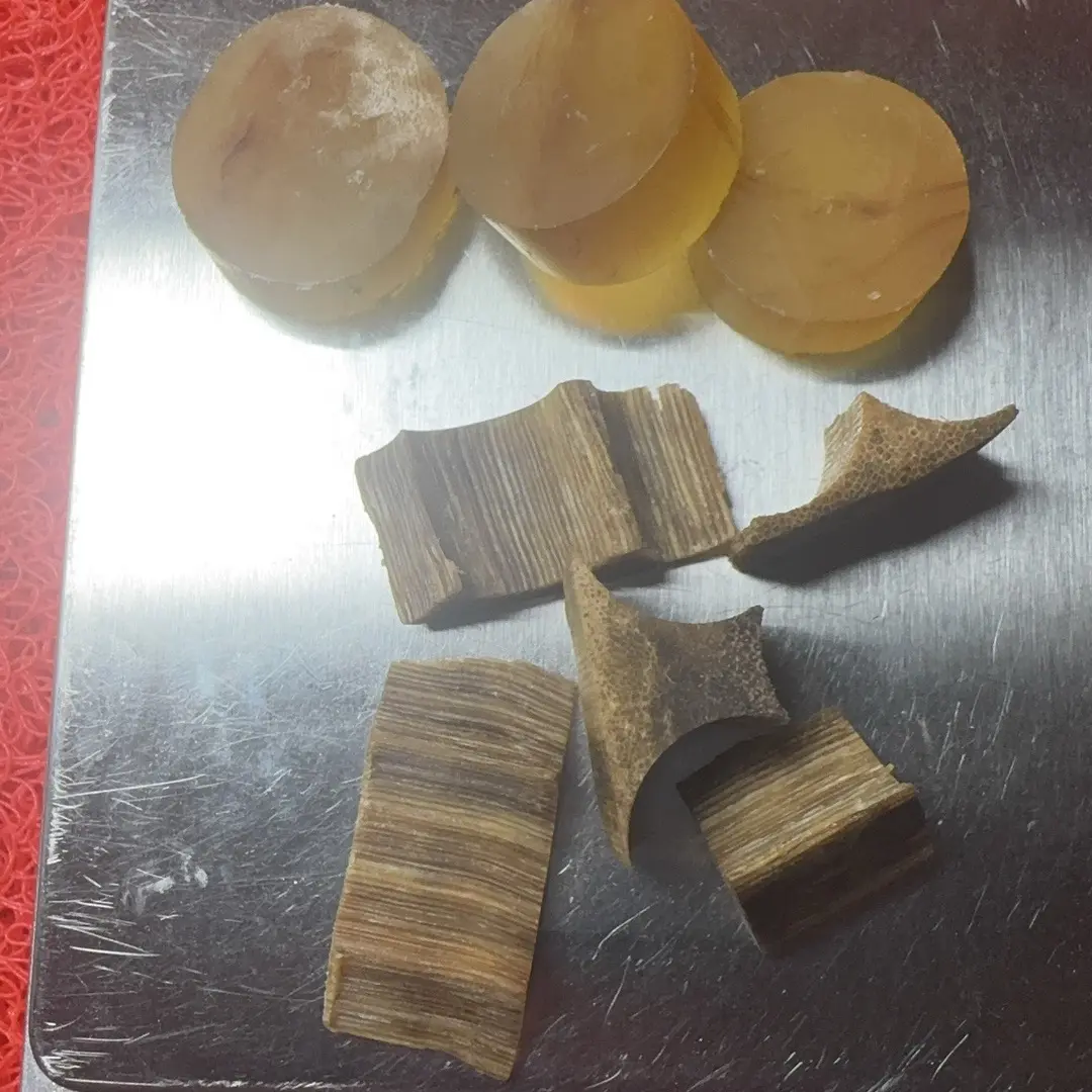 北太行黑油陈化崖柏木雕纯手工切香薰香料车挂香块