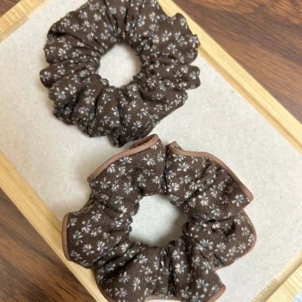 咖色碎花中肠发圈 韩系复古慵懒简约百搭发绳发饰