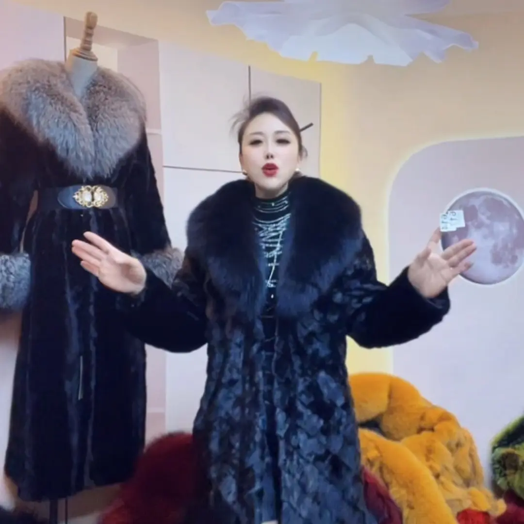 水貂毛黑色长款常规通勤风长袖长款大衣皮草