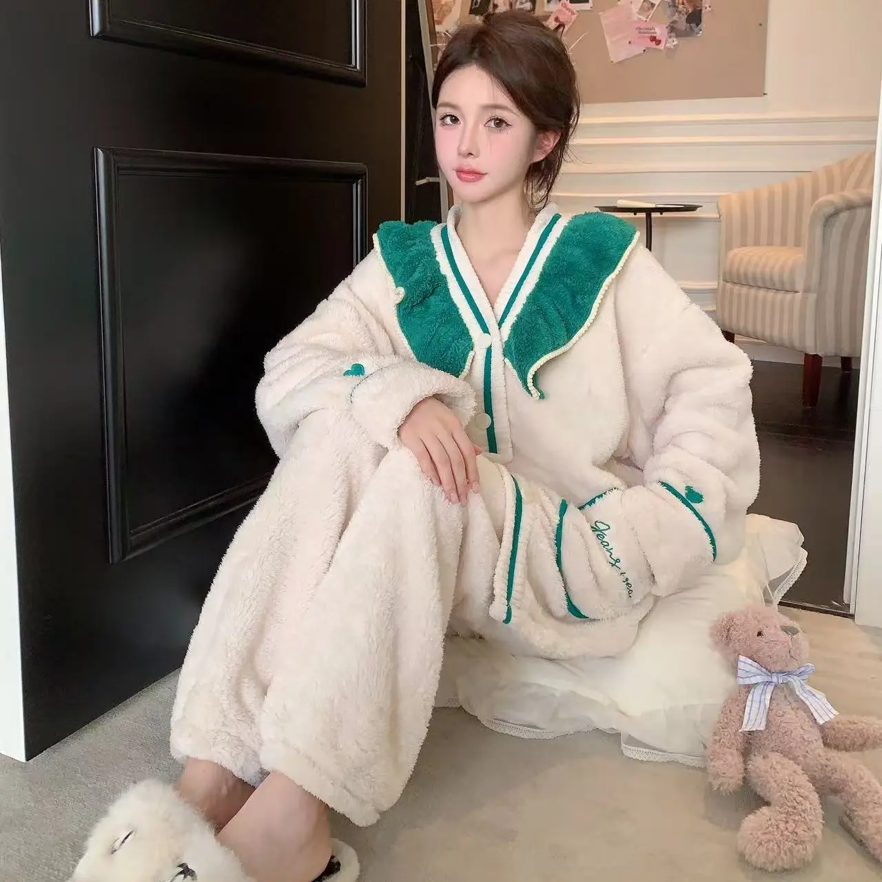 0040 秋冬可爱少女风睡衣套装