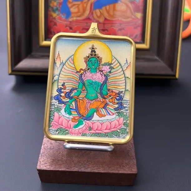 绿度母矿物质颜料手绘唐卡