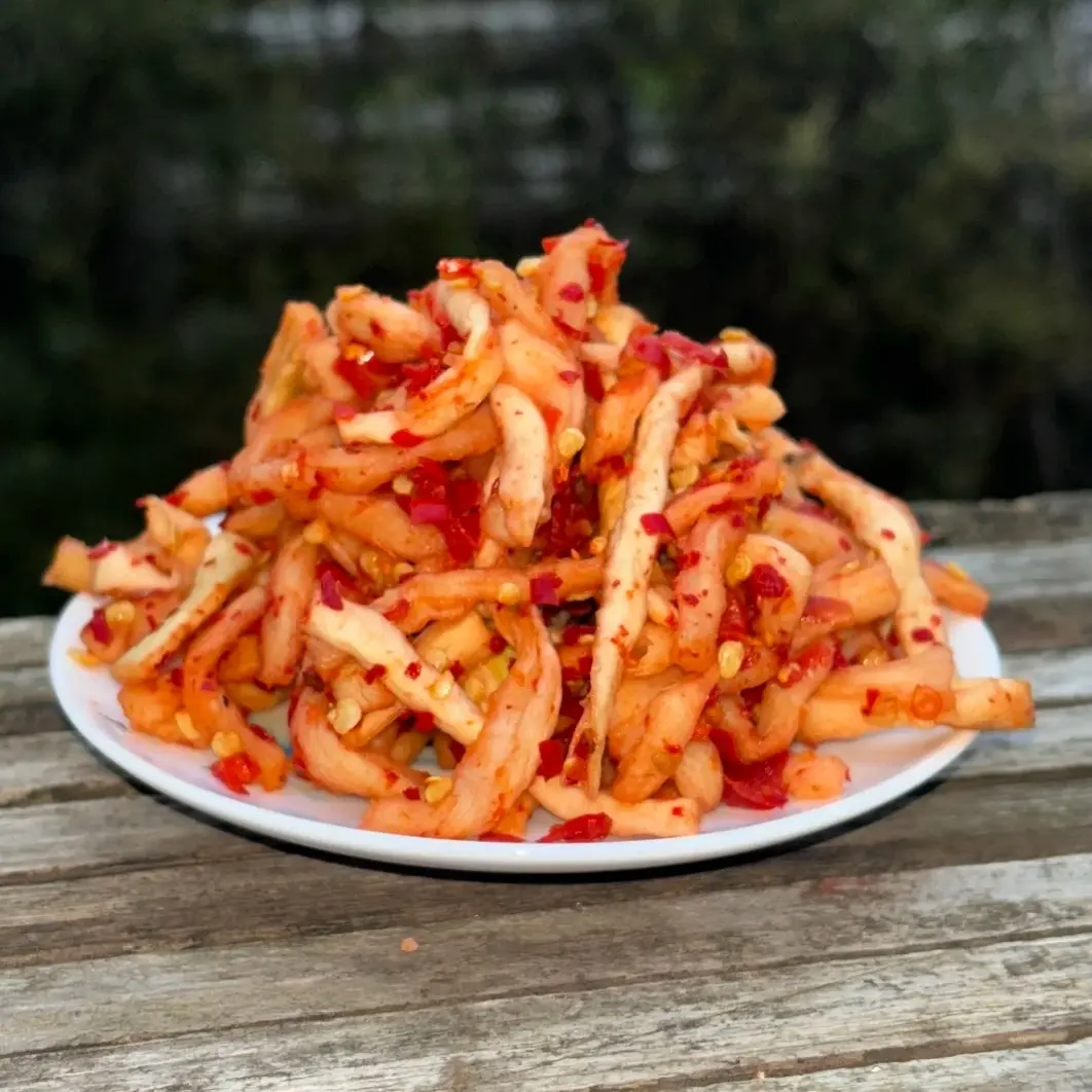 湖南特产香辣脆爽萝卜条萝卜干坛香开胃下饭菜不孬摇第三视角正宗