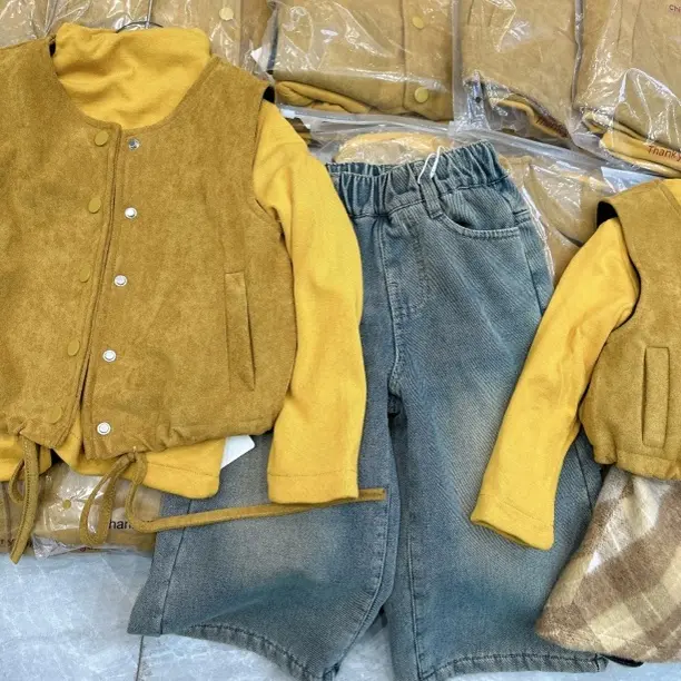 萝蜜牌女童秋冬韩版直筒一体绒复古牛仔裤加绒