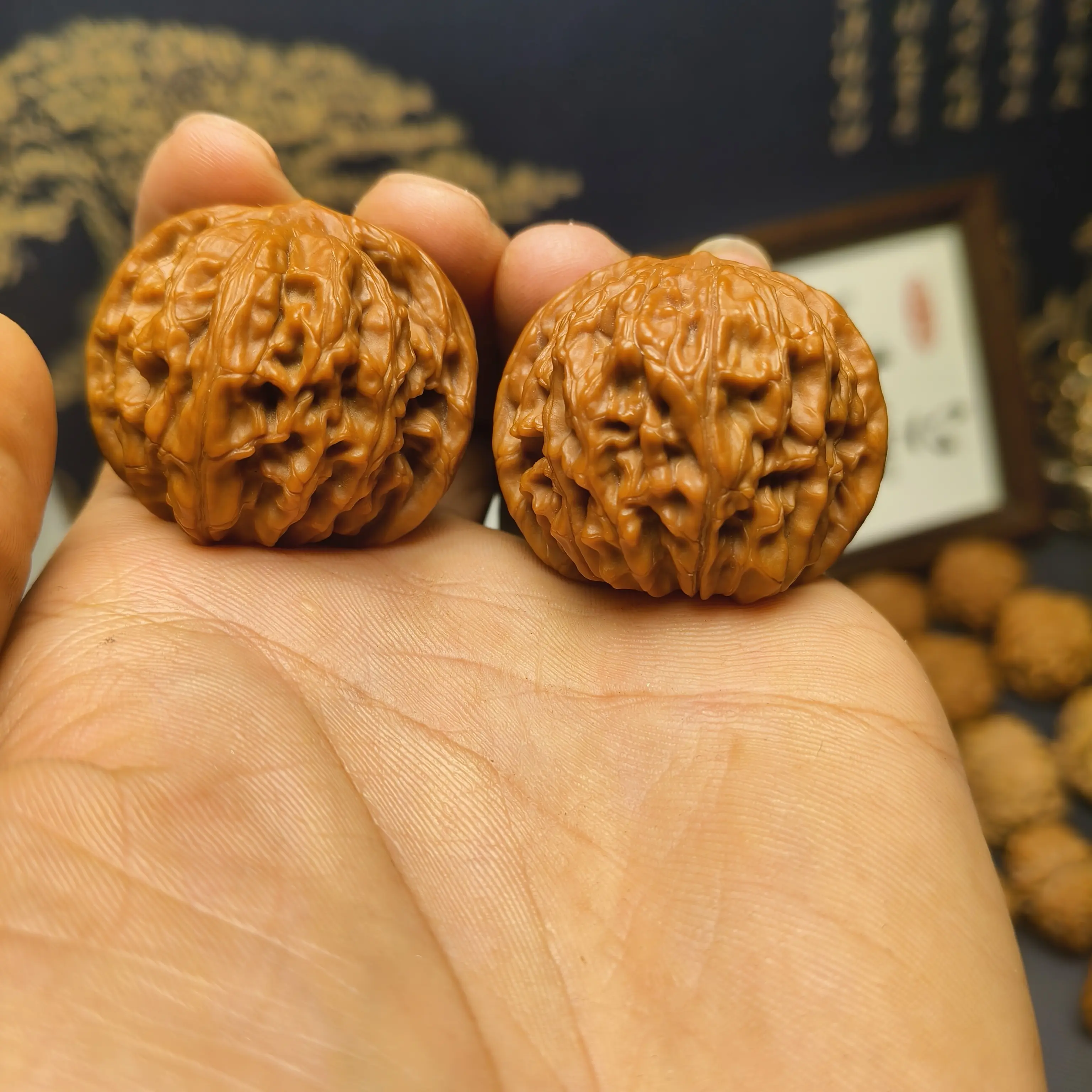 全品无修精品磨盘文玩核桃手把件