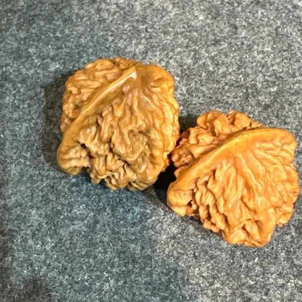 文房木器笔筒雕刻