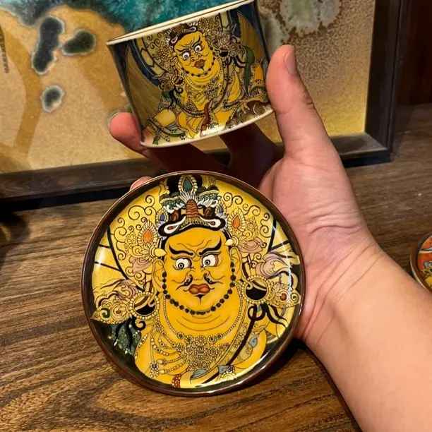唐卡柴烧狮面空行母主人杯适合品茗使用