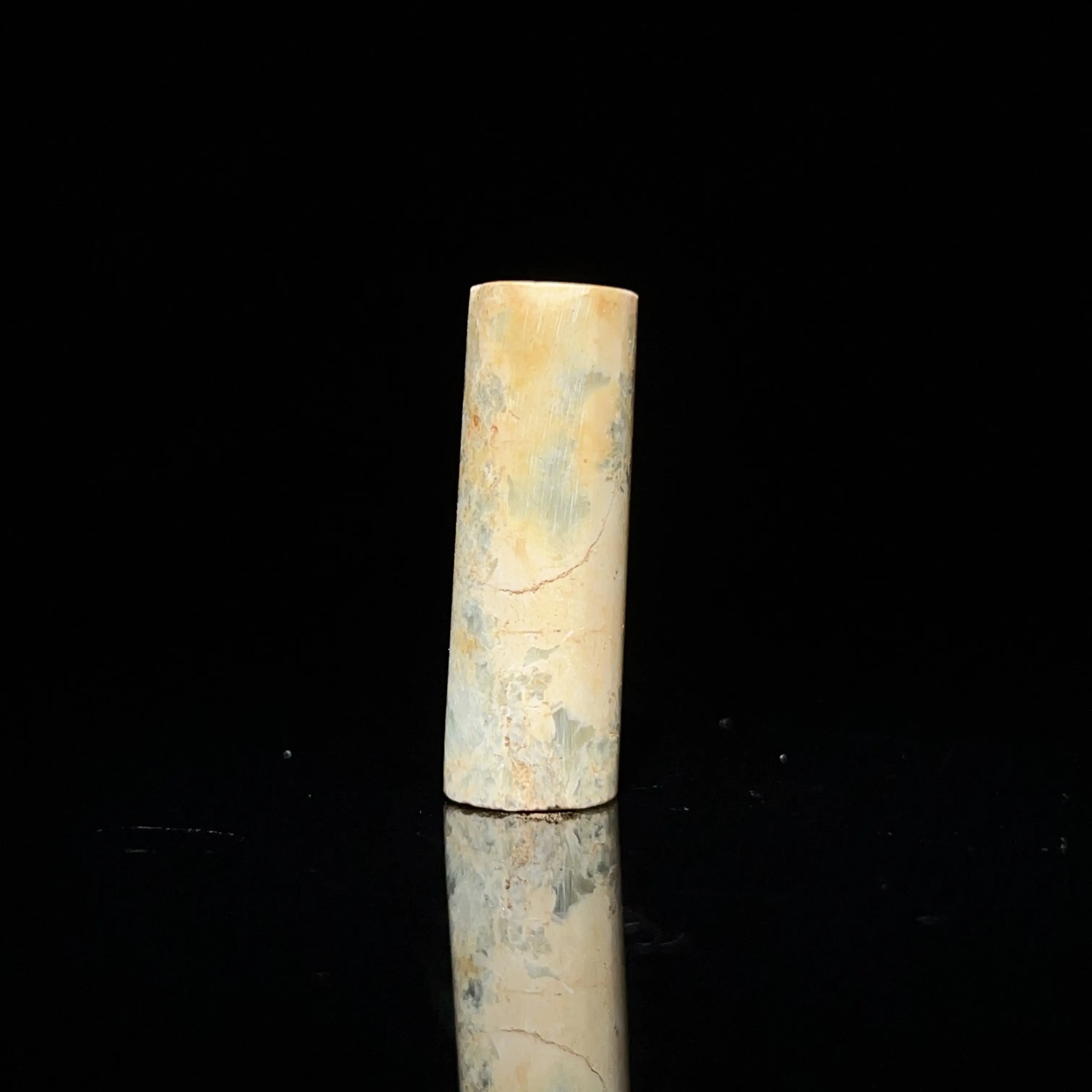 和田玉 玉勒子长3.57cm直径1.2cm