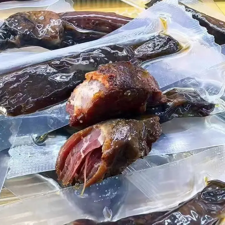 正宗新疆特产风干手撕牛肉干，配料干净，纯牛肉