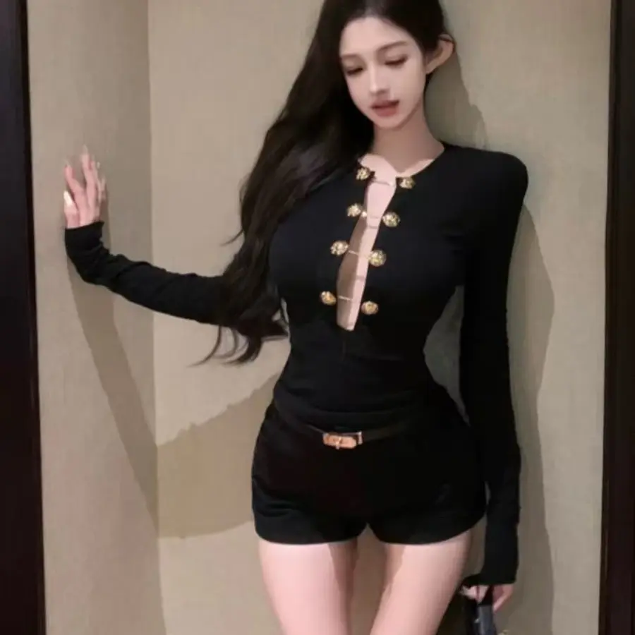 高品质女装档口直供当季新款爆款上衣套装（批发环境默认微瑕no退）