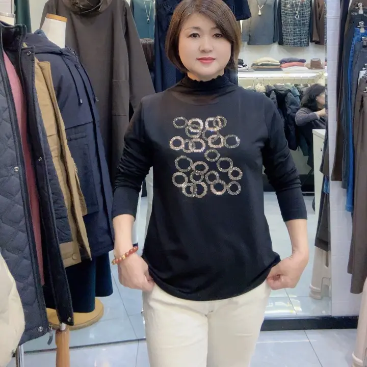 高领烫钻长袖打底衫女立体花朵简约内搭外穿小衫