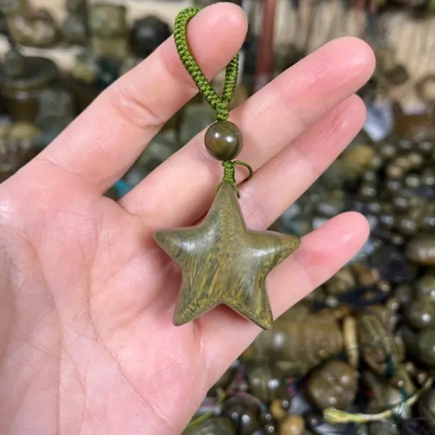 阿根廷绿檀五角星钥匙扣，高度3.4厘米