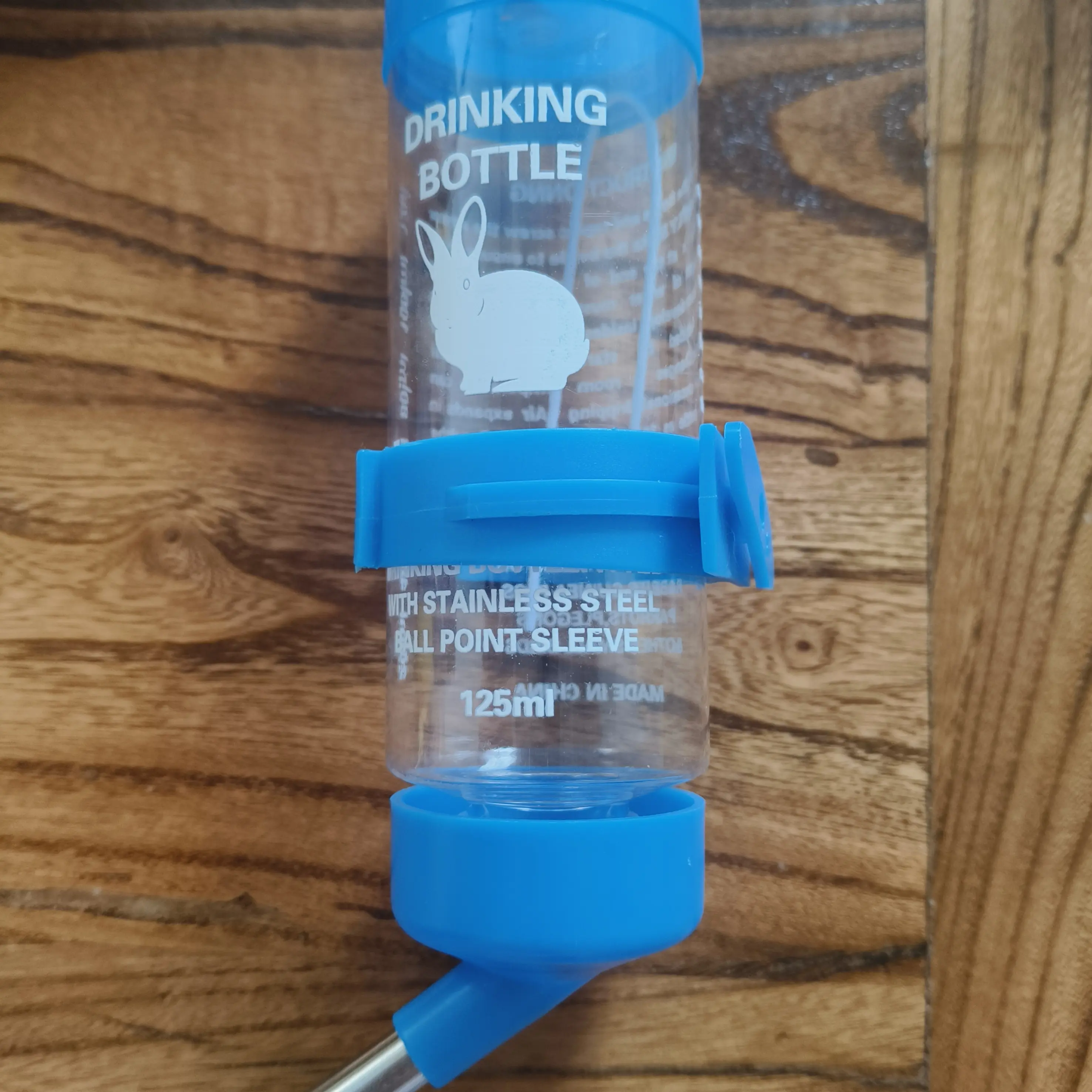 兔子仓鼠自动滚珠饮水器防浪费宠物喂水用品