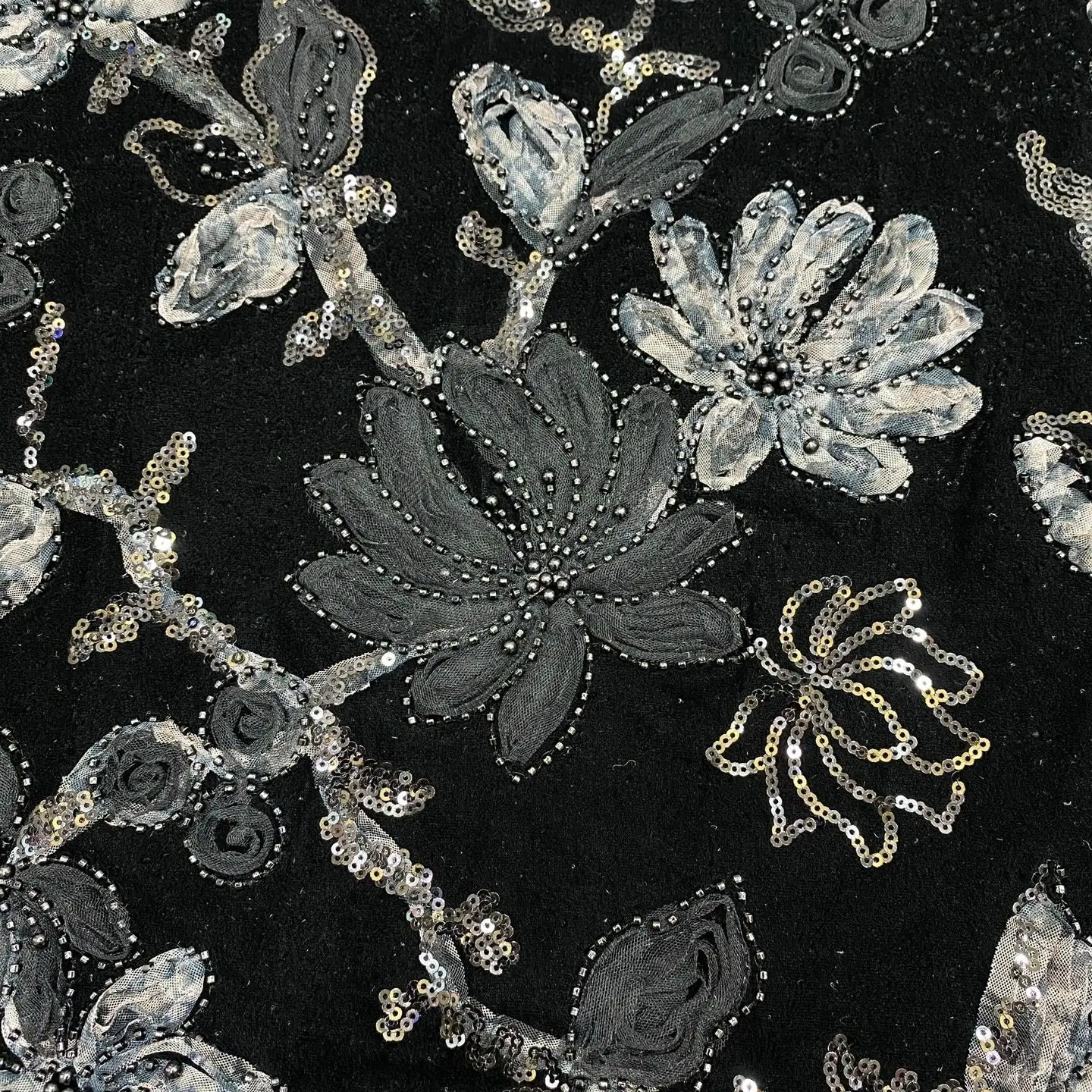 高端丝绒刺绣面料【并蒂莲——黑色】