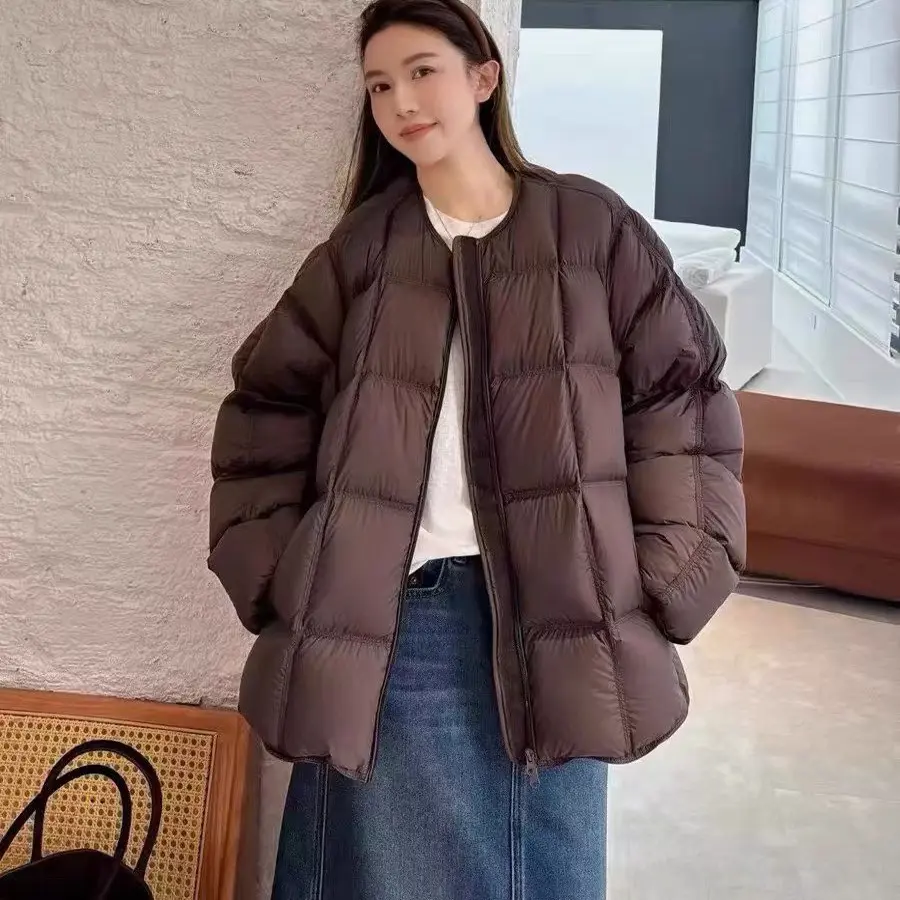 冬季新款短款圆领宽松方格糖果色保暖百搭90白鸭绒加厚潮流女