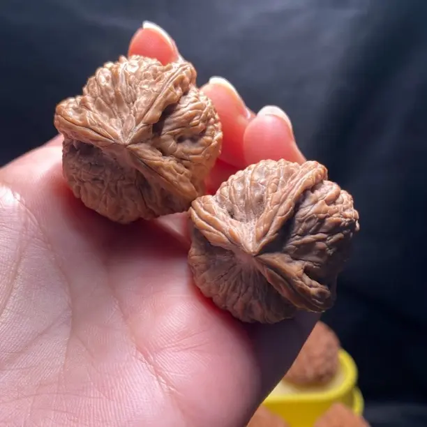 全品莲花三棱核桃 37mm尺寸