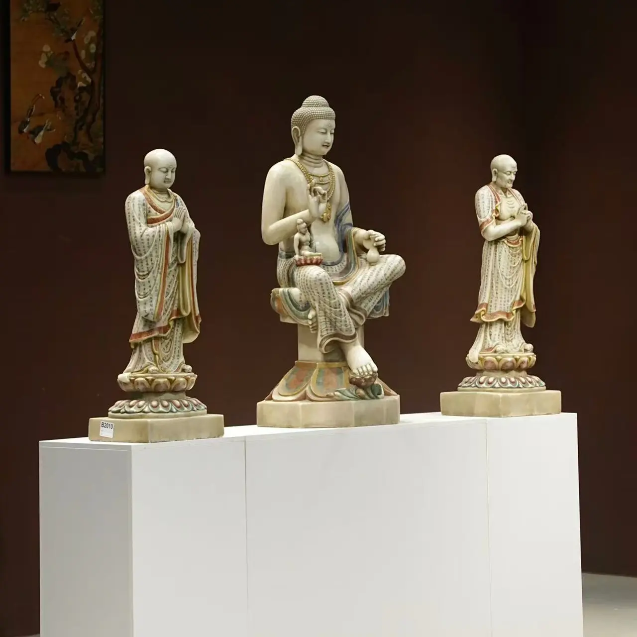 汉白玉彩佛包邮不包卸车