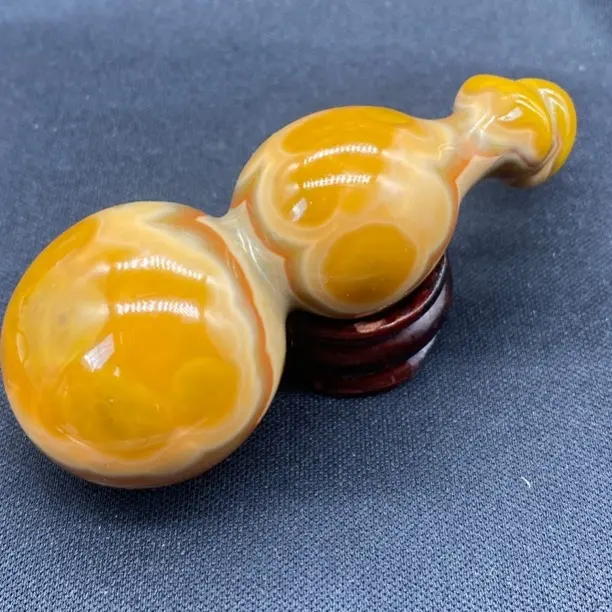 战国红玛瑙雕刻福禄纳福