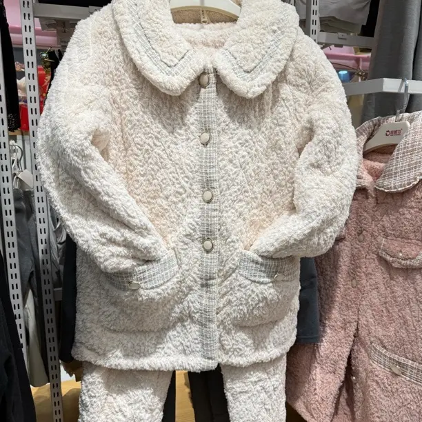 女士冬季三层夹棉小香风珊瑚绒娃娃领可外穿家居服套装