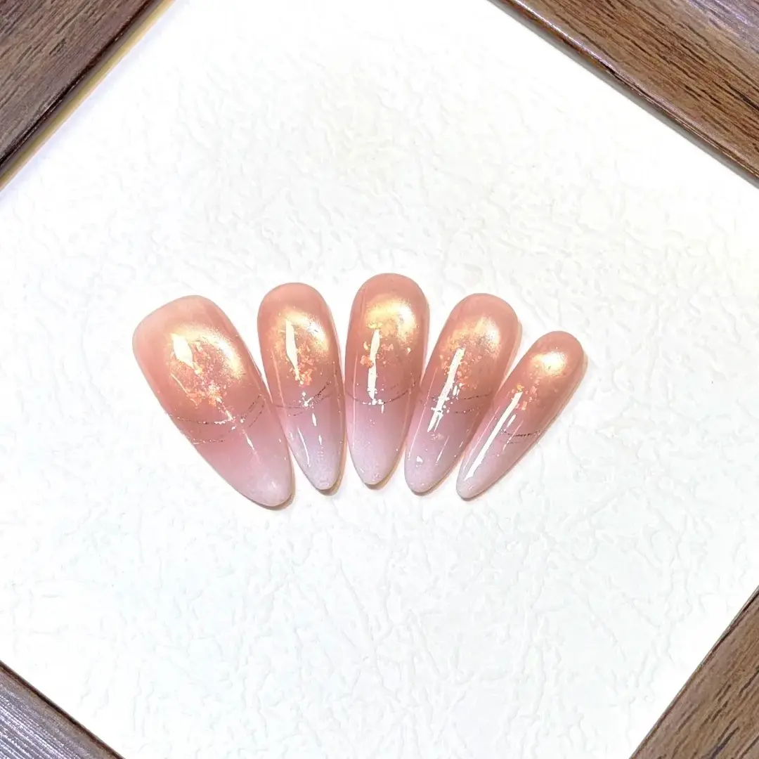 〖预售〗白霜花』经典日常款，仙女美甲乳白渐变桂月霜花猫眼穿戴甲