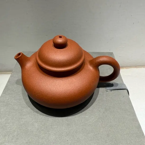 五堂江南 容天（南无阿弥陀佛）紫砂壶 朱泥 80cc