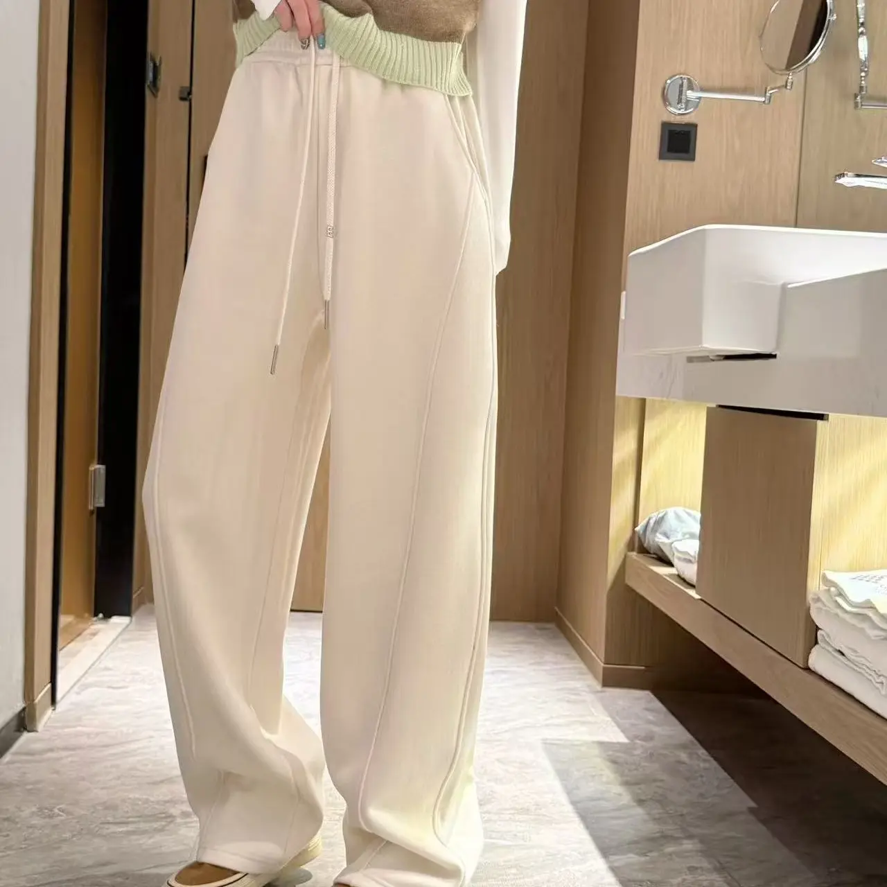 742高腰显瘦百搭阔腿弯刀裤