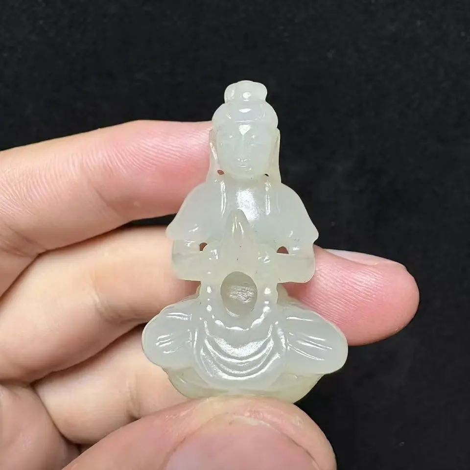 和田玉观音菩萨吊坠