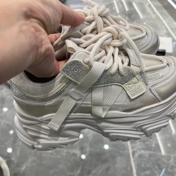 小白鞋休闲鞋系带白色老爹鞋厚底女款女士男鞋百搭