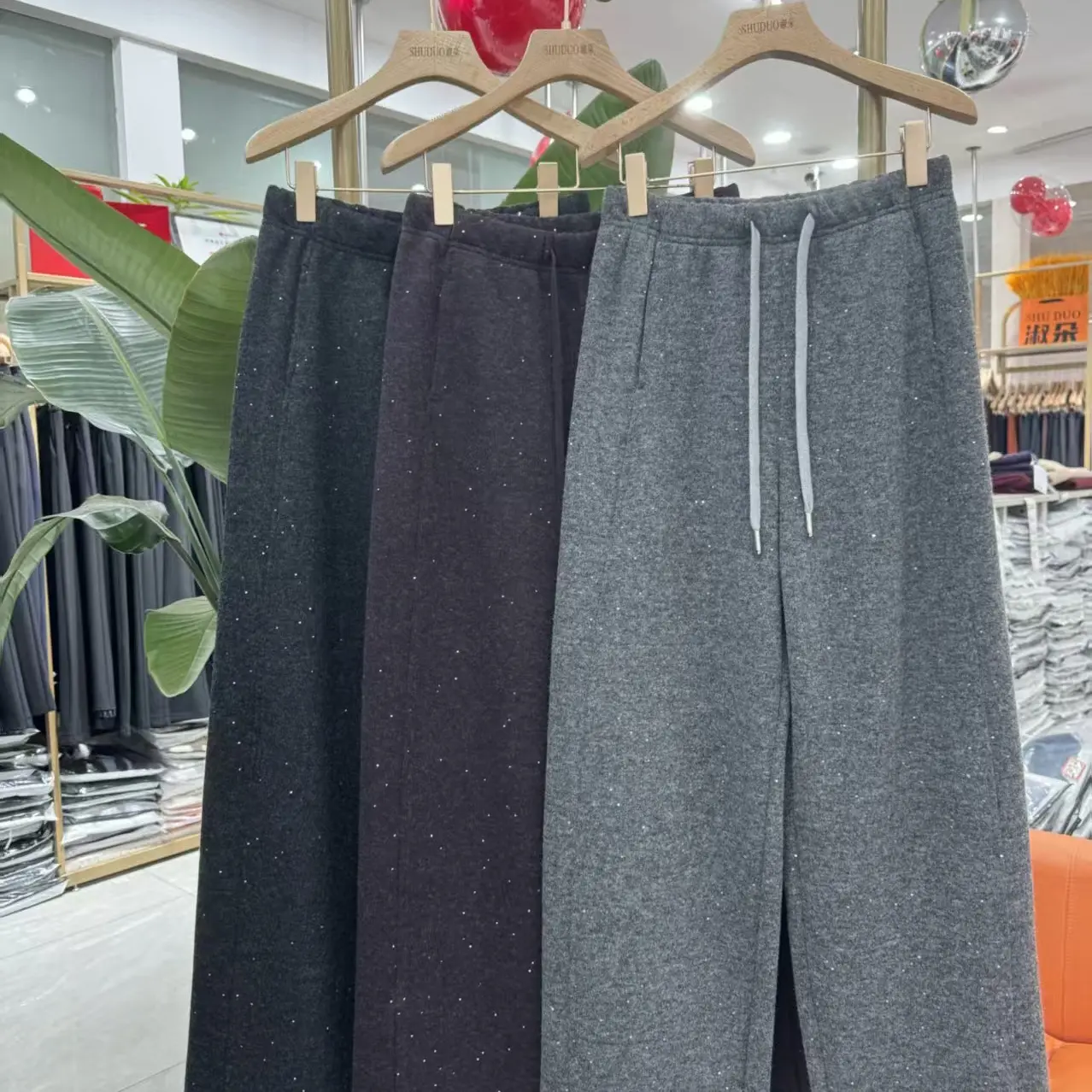 15165冬季加厚银河弯刀阔腿裤高腰显瘦垂感保暖宽松休闲百搭女裤