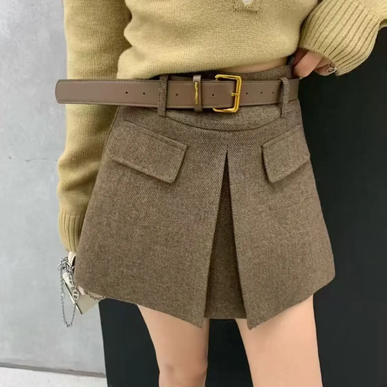 秋冬高腰显瘦韩版半身裙女开叉设计感包臀短裙配腰带