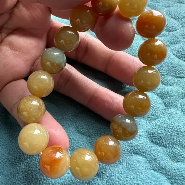 卡13mm糖黄圆珠翡翠手串时尚国风款