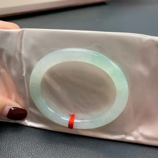 50-51可带 冰甜绿必拍 天然翡翠手镯