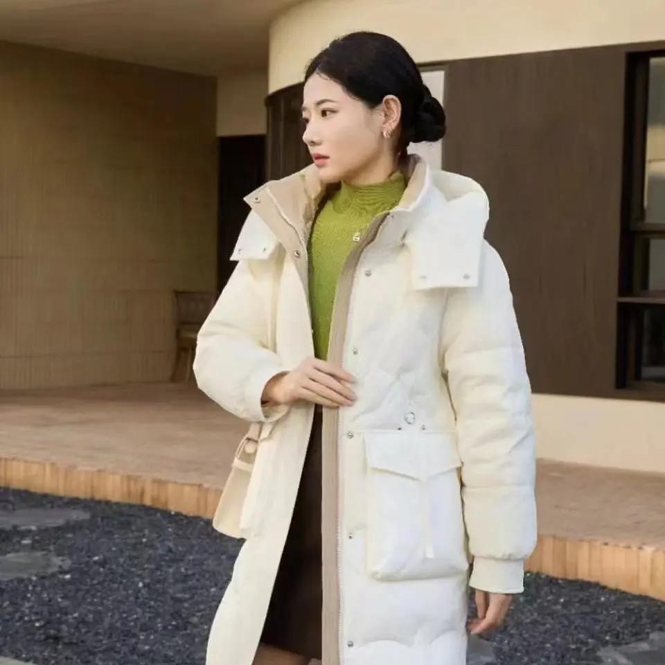 中长款连帽收腰百搭加厚羽绒服女款秋冬时尚保暖外套