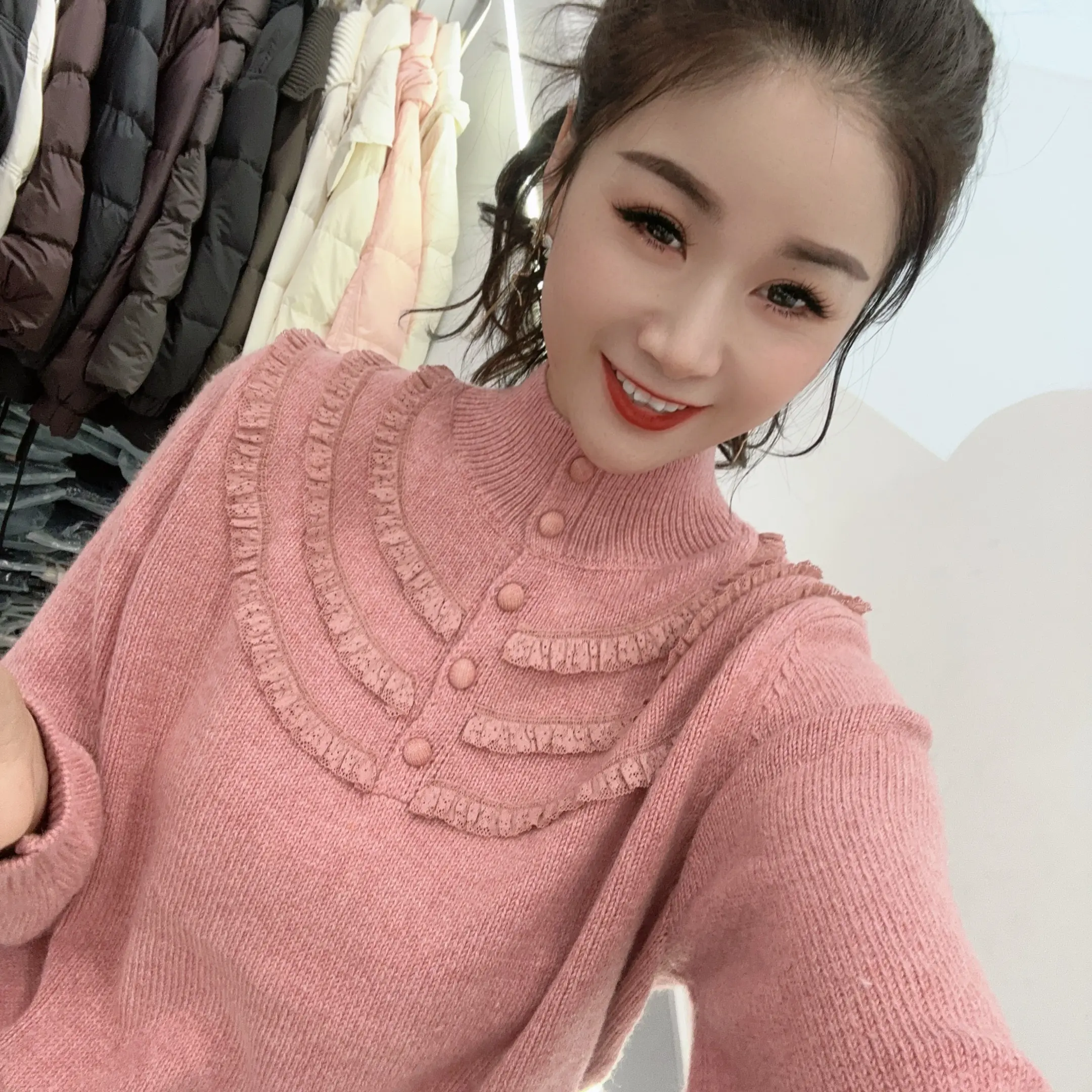 洋气层次花边半高领针织打底毛衣