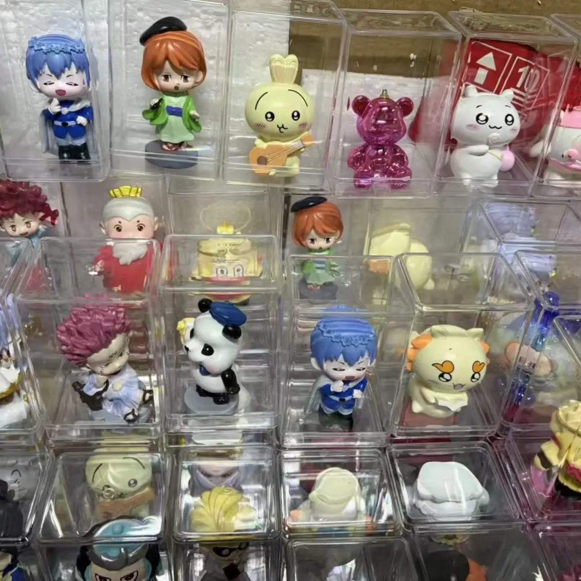 012收纳盒领精美小手办