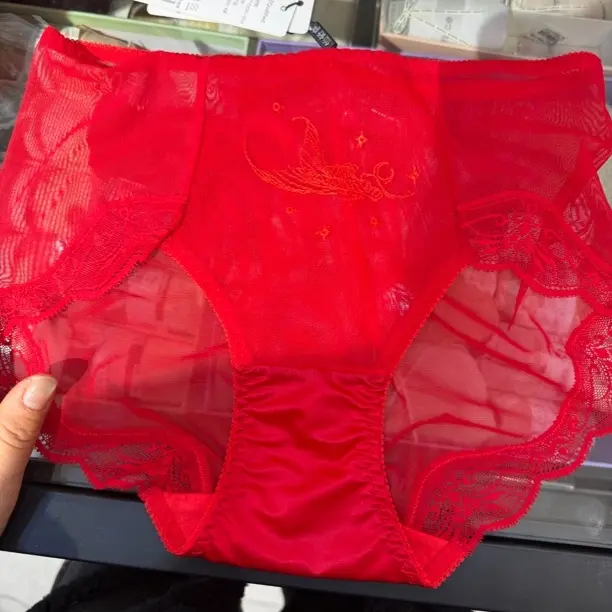 2033仙舒爽大版法式纯欲蕾丝中腰透气无痕女士本命年红色三角内裤