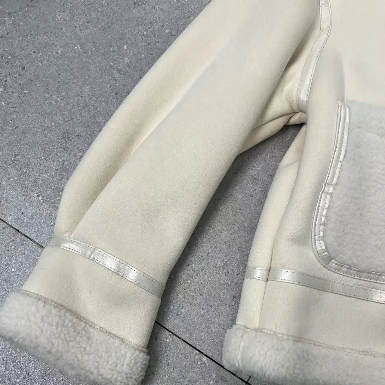 冬款宽松加厚毛毛外套女时尚休闲短款韩版百搭