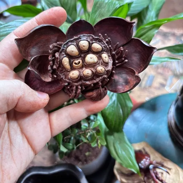 纯手工印度小叶紫檀莲花创意摆件