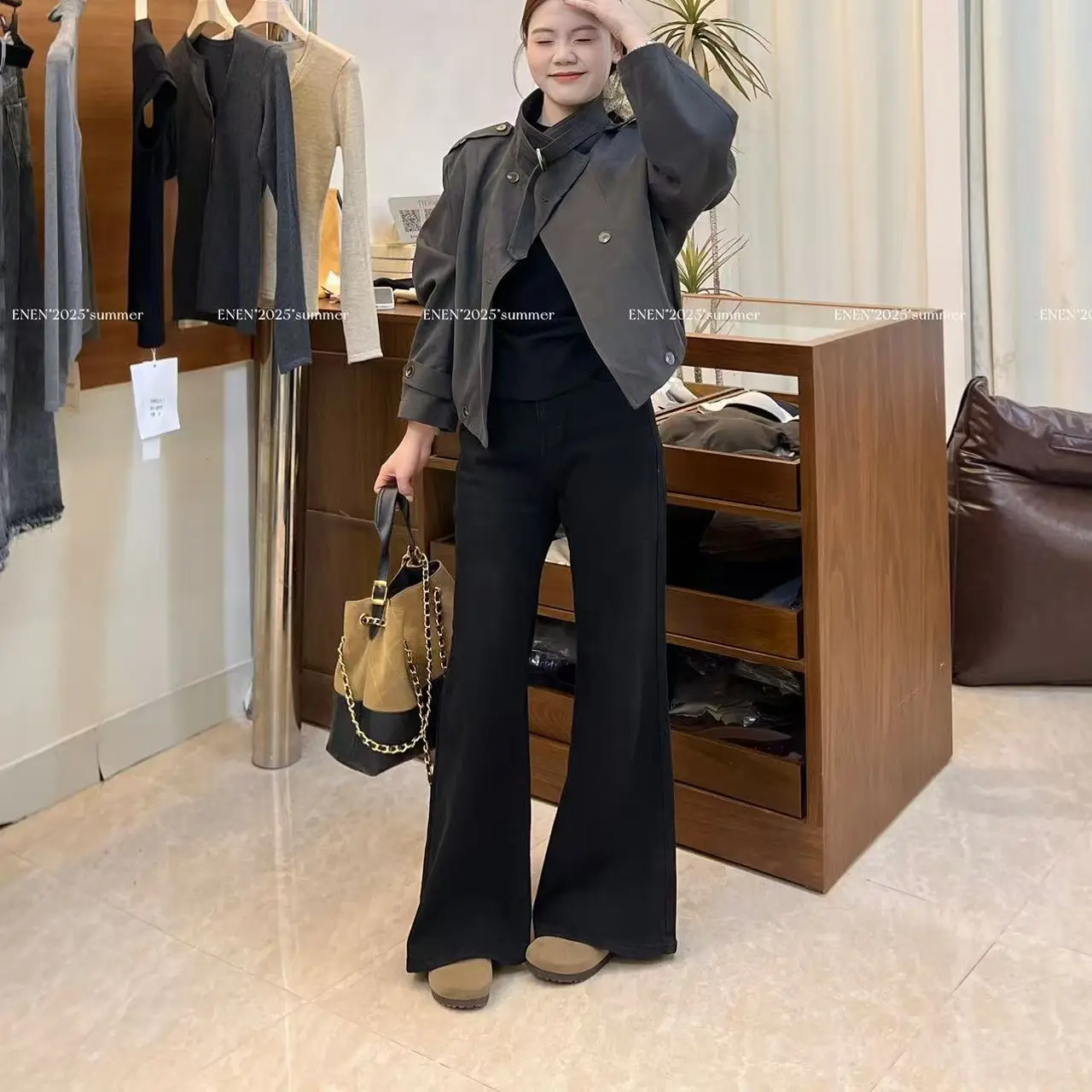 【恩恩穿搭】秋季韩系短款小众设计感风衣外套