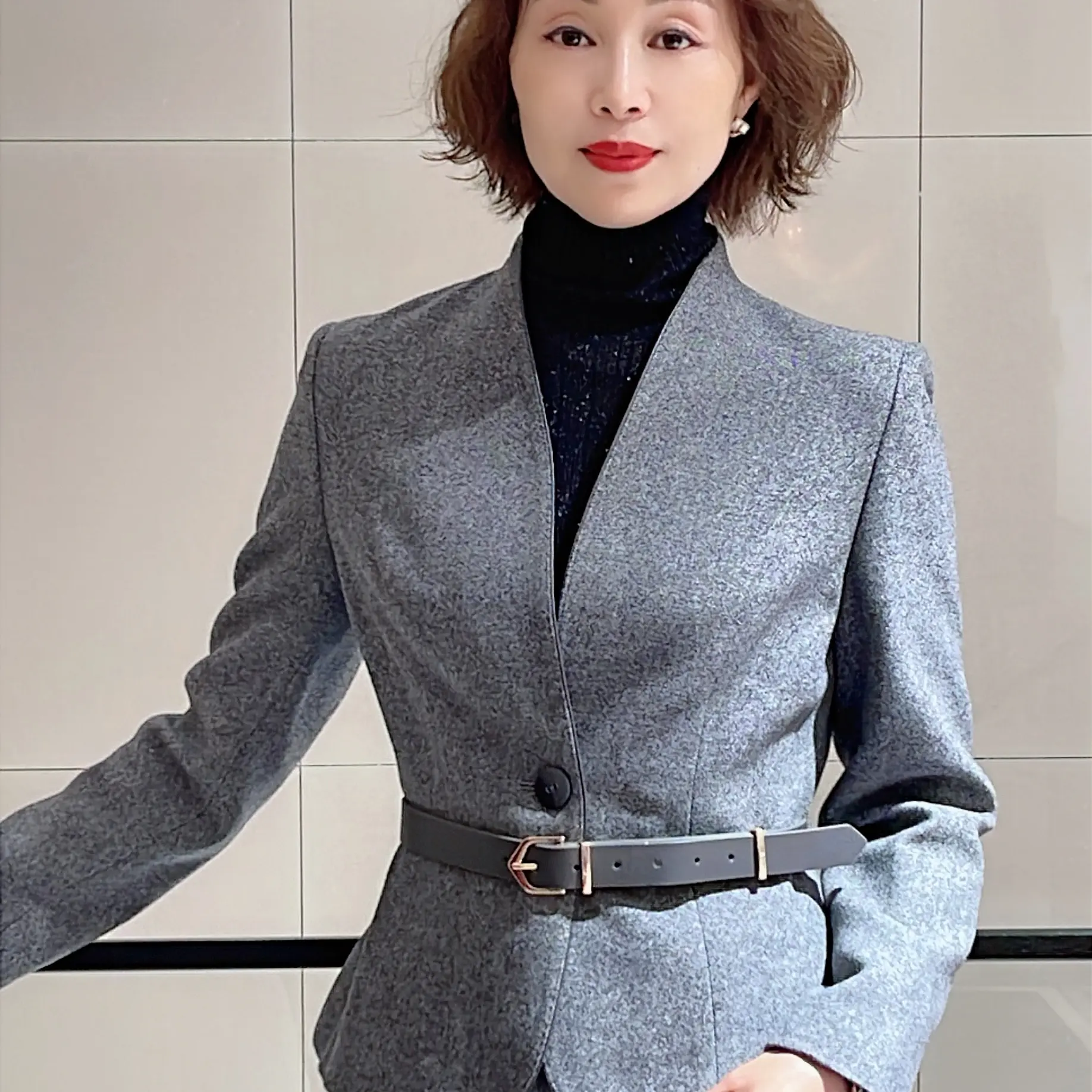 秋冬新款斜纹灰色时尚显瘦西服