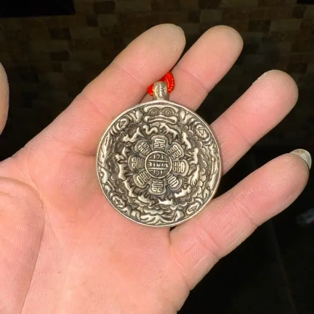 九宫八卦牌纯手工雕刻哇嘴直径49.9mm