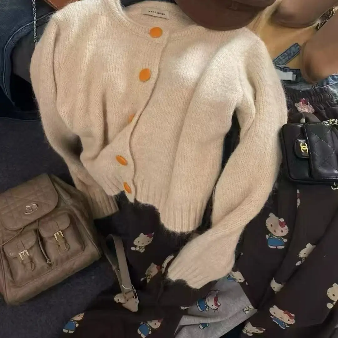 女针织拼接包袖秋冬圆领毛短款针织衫针织衫女装毛衫毛衣